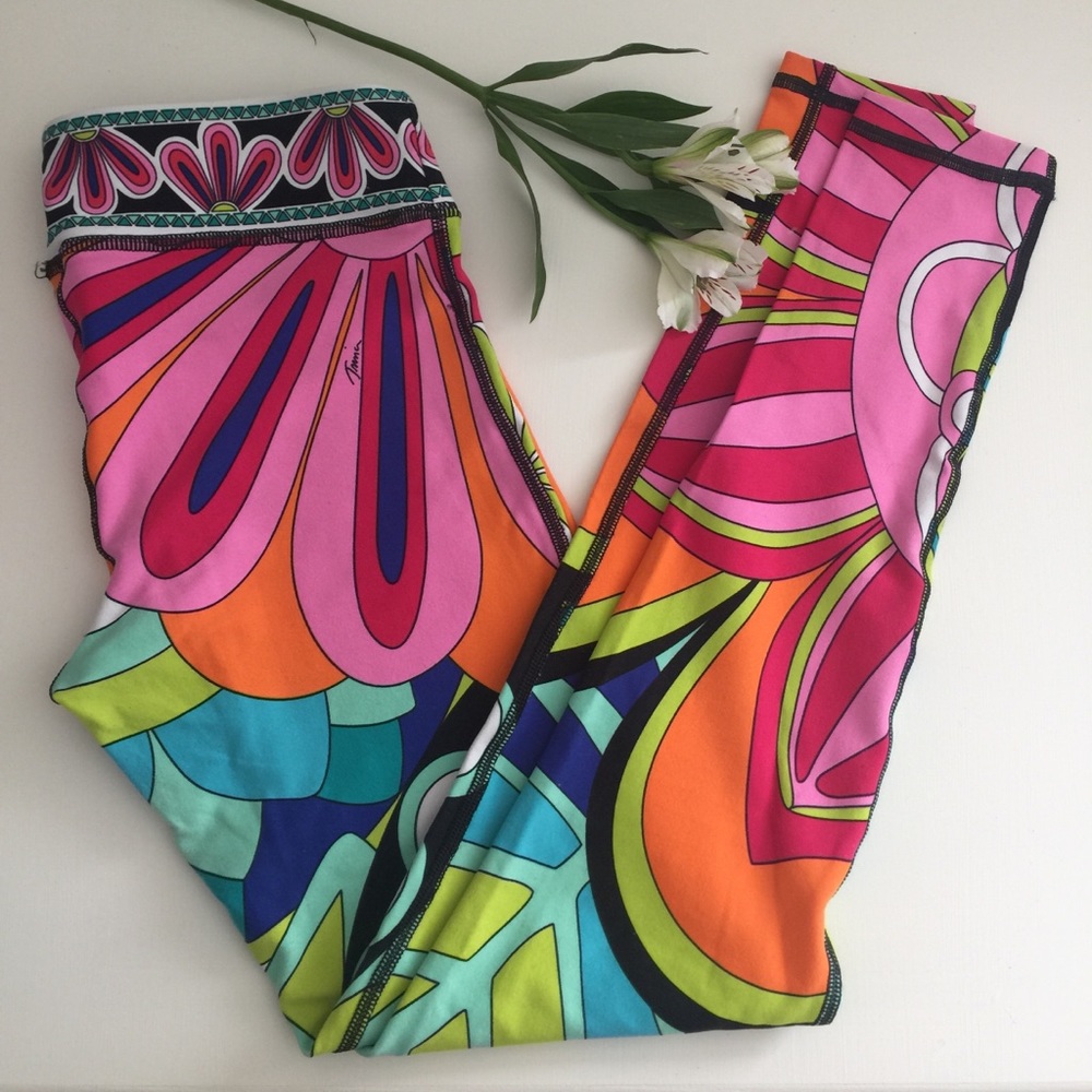 Trina Turk Recreation Portofino Retro Print